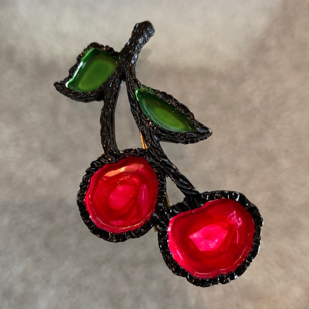 Vintage Cherry Pin - Picture 7 of 16